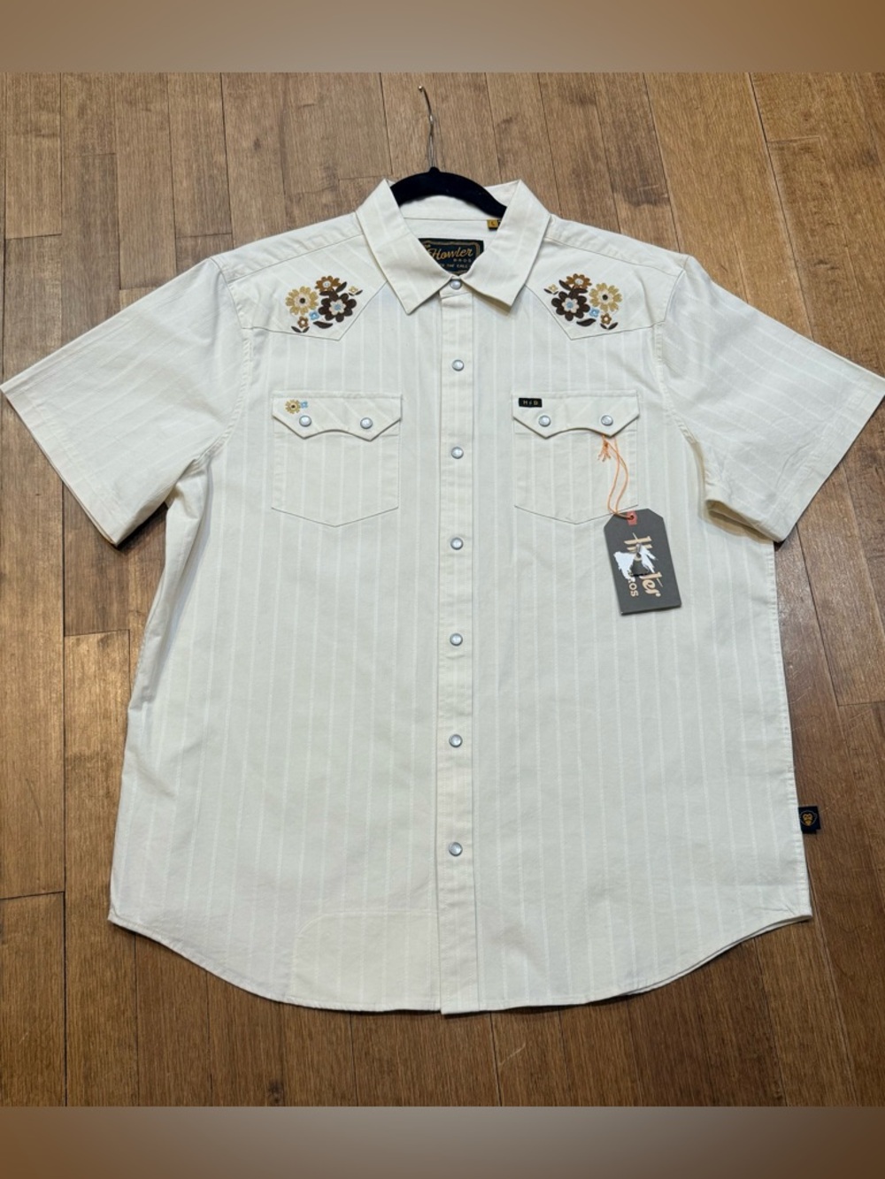 Howler Brothers -Floral Embroidered Short Sleeve Western Shirt - Large